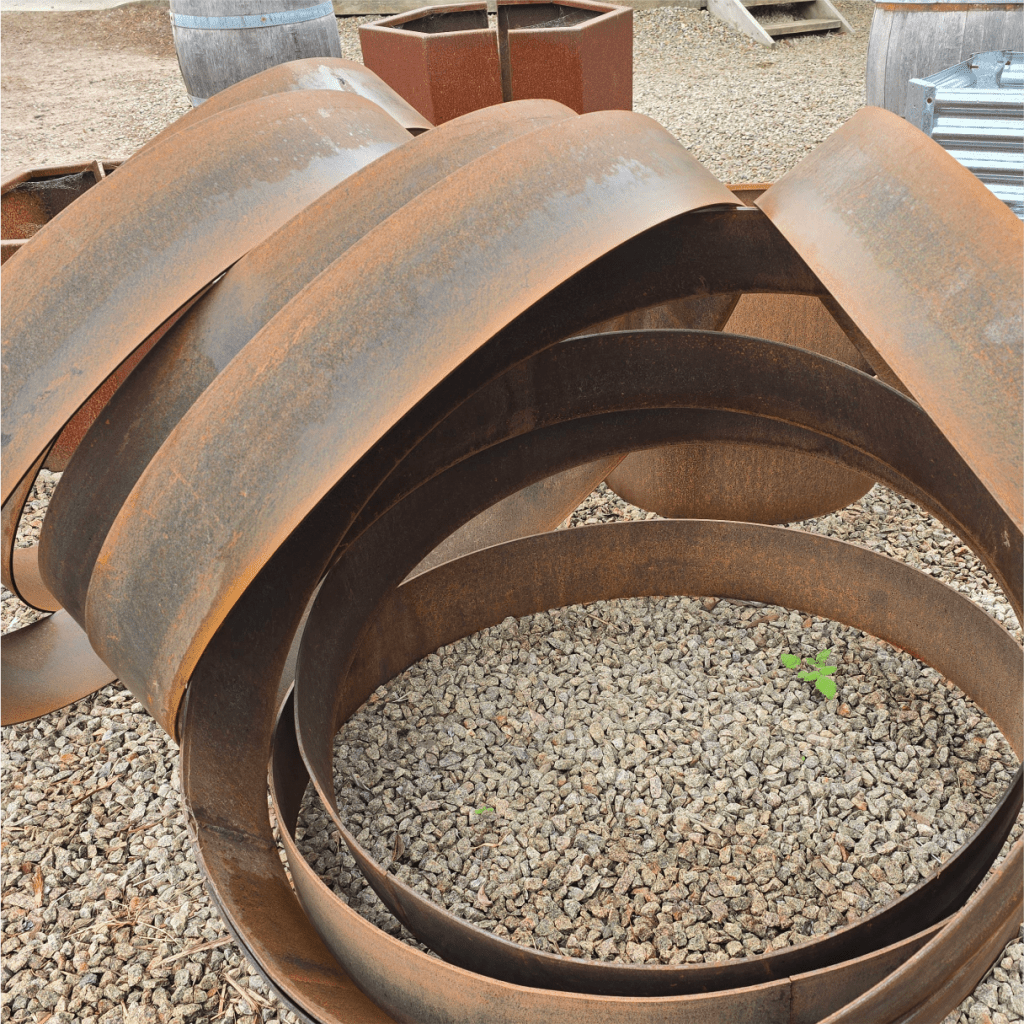SHAPESCAPER RED HILL GARDEN AND FARM SUPPLIES 2 - Red Garden and Farm Supplies